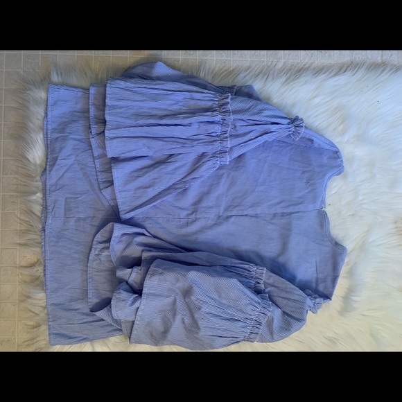 Anthropologie ruffled sleeve top - Picture 4 of 5